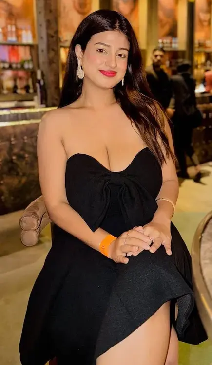 Pooja Cheap call girls services in Siliguri