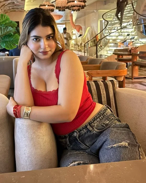 Siliguri escort girl for hotel meetings and private companionship